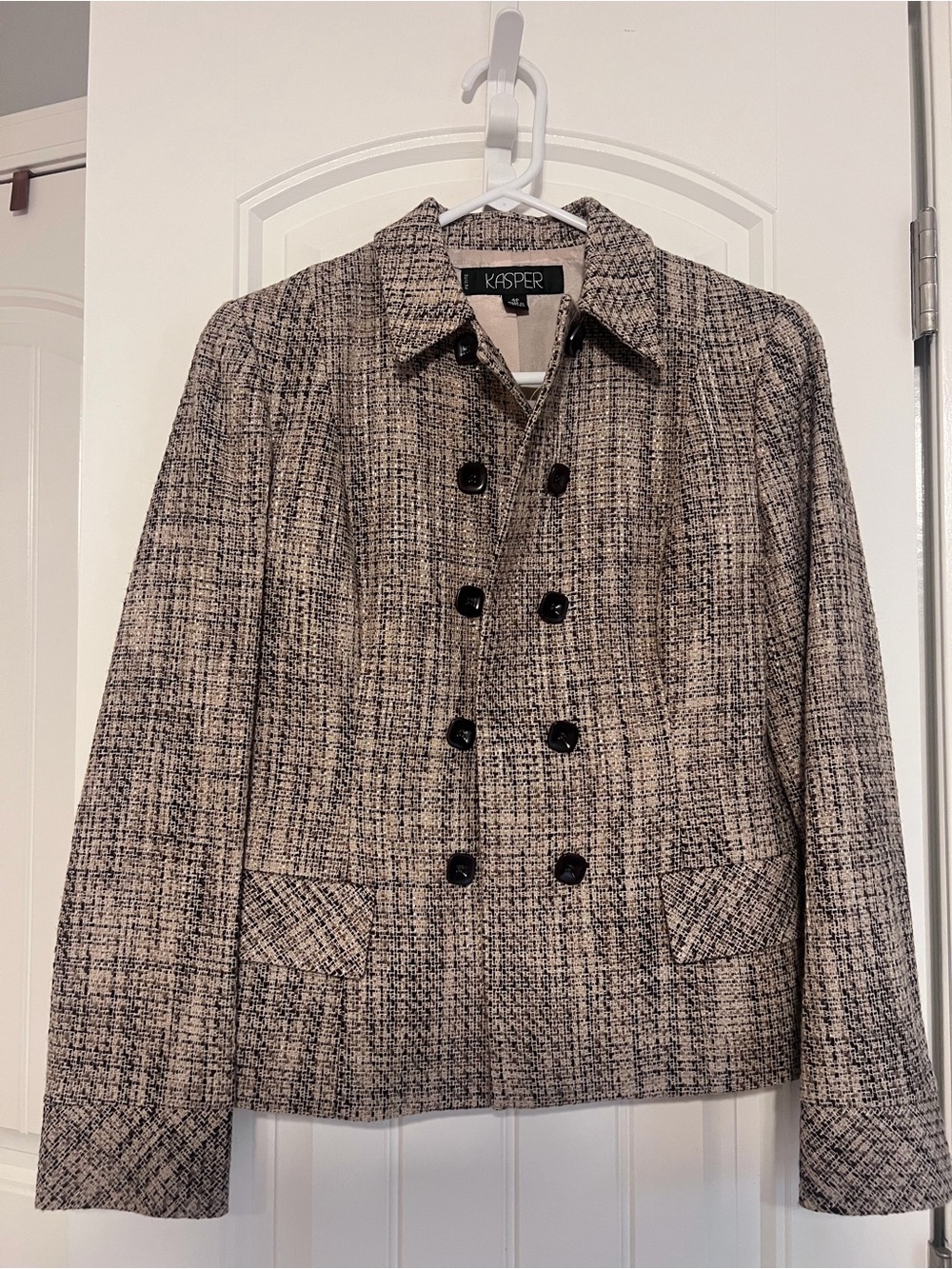 Kasper Women's Tweed Double-Breasted Blazer in Beige and Black 4P